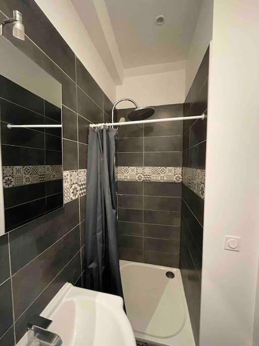 אורליאן La Suite De L'Empereur/ Logement Neuf Janvier 2024 מראה חיצוני תמונה